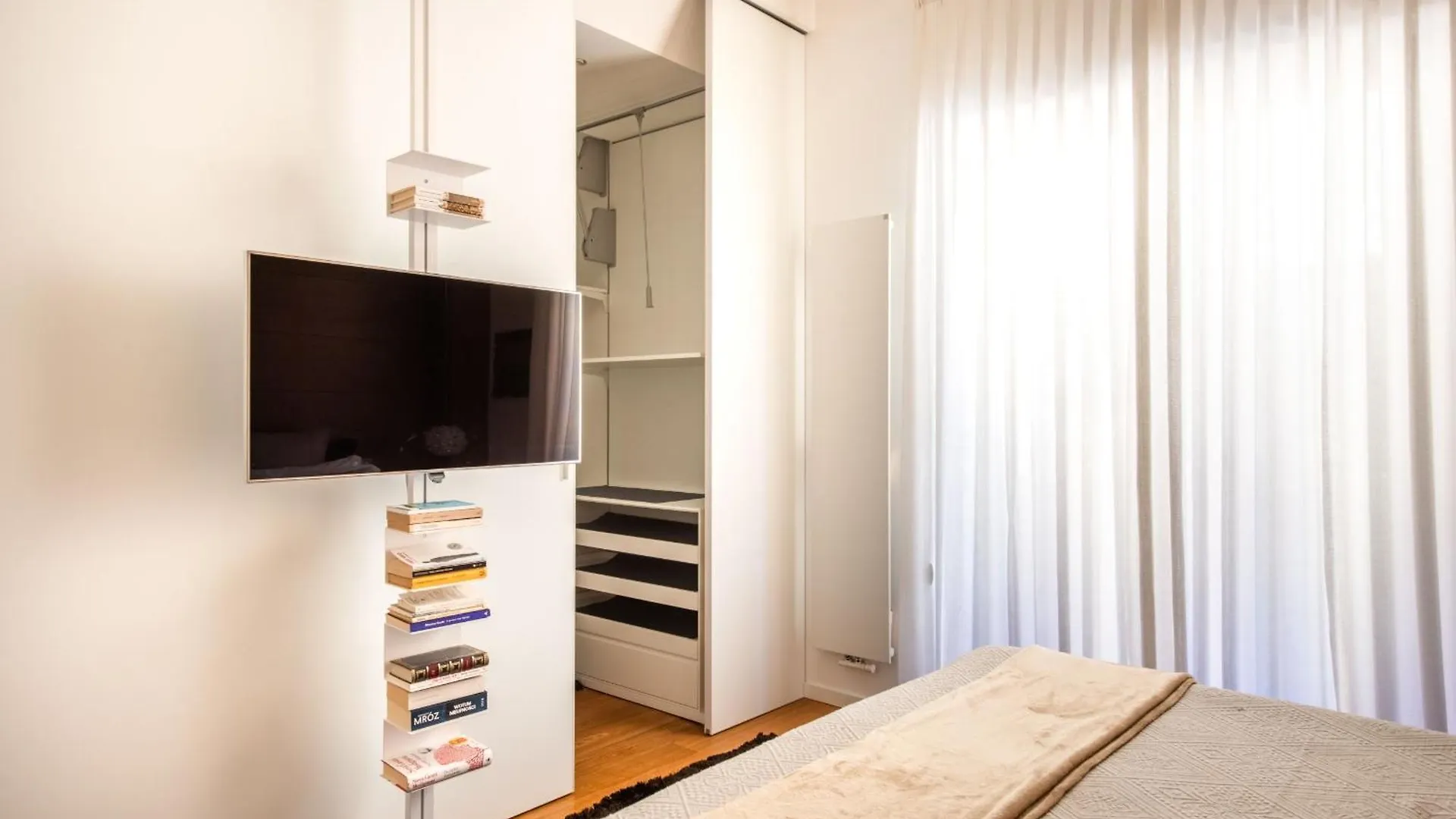 Heima Smart - Charme Apartment By Wonderful Italy Palermo 0*,  Italien